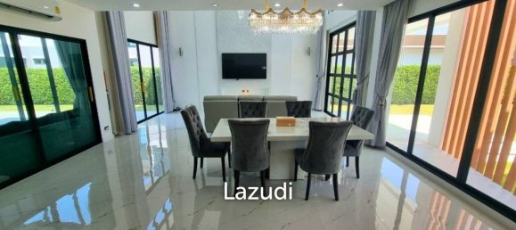 4 bedrooms House in Pattaya, Thailand No. 32843 5