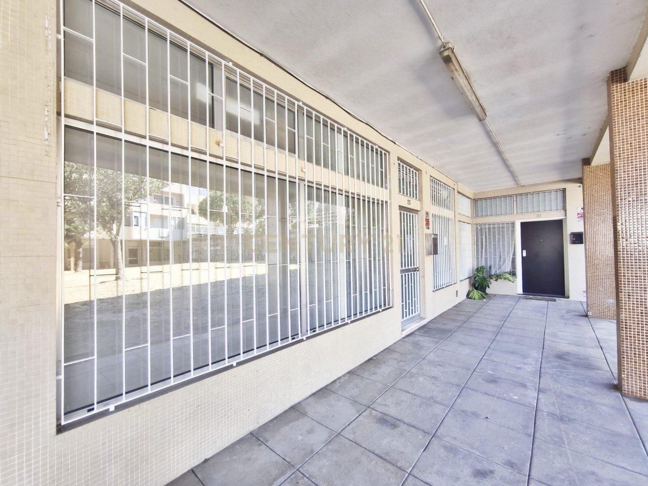 Gewerbliche Immobilie in Sao Mamede de Infesta, Portugal 71m², Nr. 274837