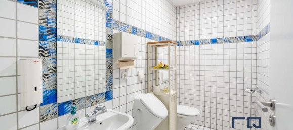 34 rooms Building in Tirschenreuth, Germany No. 345925 34