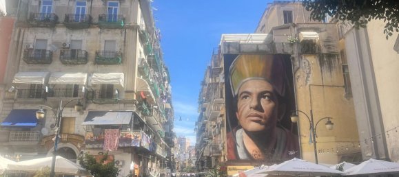 Apartamento de 4 dormitorios en Naples, Italy No. 326313 12