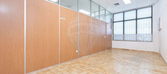 Gewerbliche Immobilie in Vila Franca de Xira, Portugal 70m², Nr. 87704 14