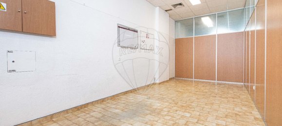 Gewerbliche Immobilie in Vila Franca de Xira, Portugal 70m², Nr. 87704 12
