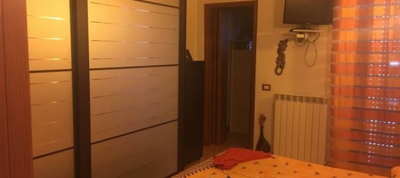 3 rooms Apartment in Piacenza, Italy No. 73786 17