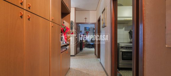 5 rooms Apartment in Bologna, Italy No. 275029 19