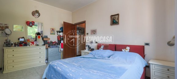 5 rooms Apartment in Bologna, Italy No. 275029 9