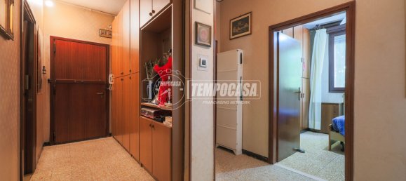 5 rooms Apartment in Bologna, Italy No. 275029 18