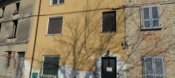 Дом с 4 комнатами в Каннето Павезе, Италия № 155546 20