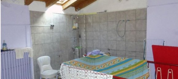 Дом с 4 комнатами в Каннето Павезе, Италия № 155546 3