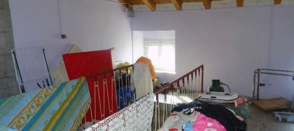 Дом с 4 комнатами в Каннето Павезе, Италия № 155546 9