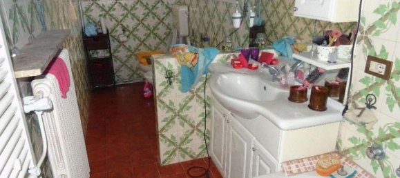 Дом с 4 комнатами в Каннето Павезе, Италия № 155546 8