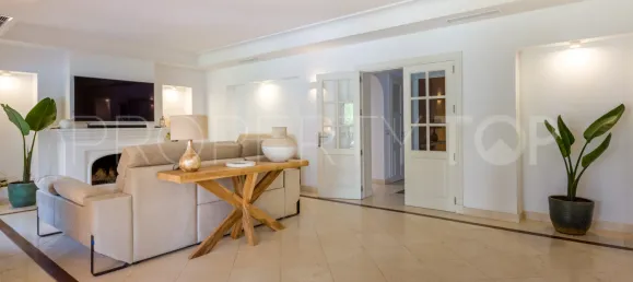 Villa de 6 dormitorios en Estepona, Spain No. 187731 10