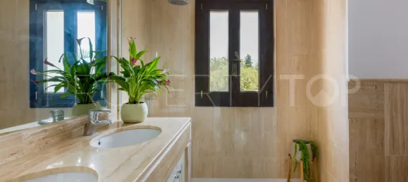 Villa de 6 dormitorios en Estepona, Spain No. 187731 18