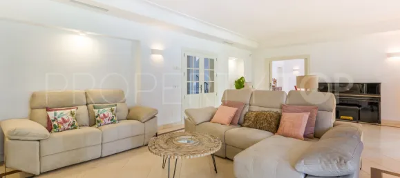 Villa de 6 dormitorios en Estepona, Spain No. 187731 5