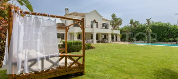 Villa de 6 dormitorios en Estepona, Spain No. 187731 3