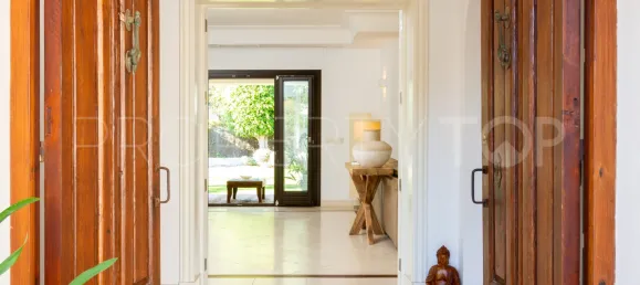 Villa de 6 dormitorios en Estepona, Spain No. 187731 4