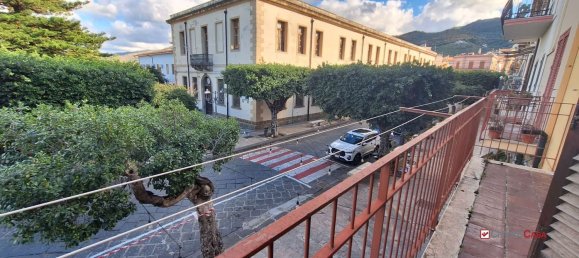3 rooms Apartment in Santo Stefano di Camastra, Italy No. 49488 3