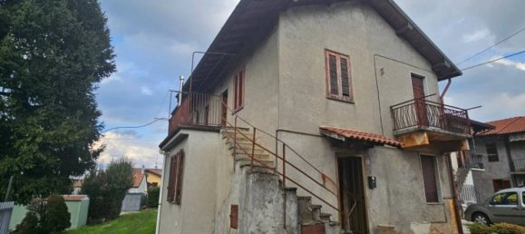 2 bedrooms House in Triuggio, Italy No. 303715 2