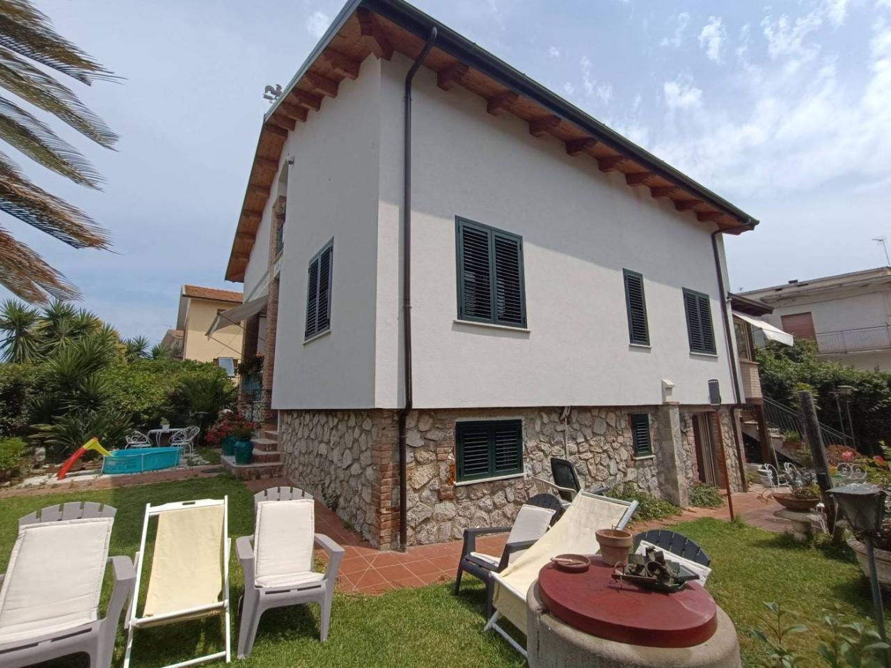 Villa de 7 divisões em Falerna, Italy N.º 41249