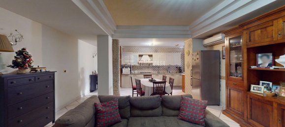 Квартира с 3 комнатами в Казория, Италия № 170985 7