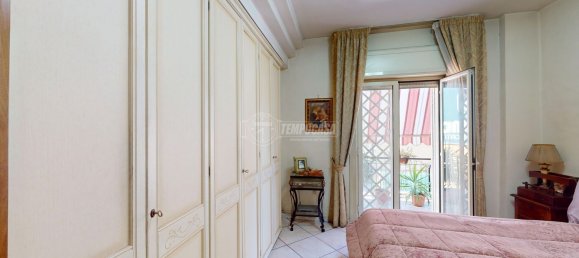 Квартира с 3 комнатами в Казория, Италия № 170985 12