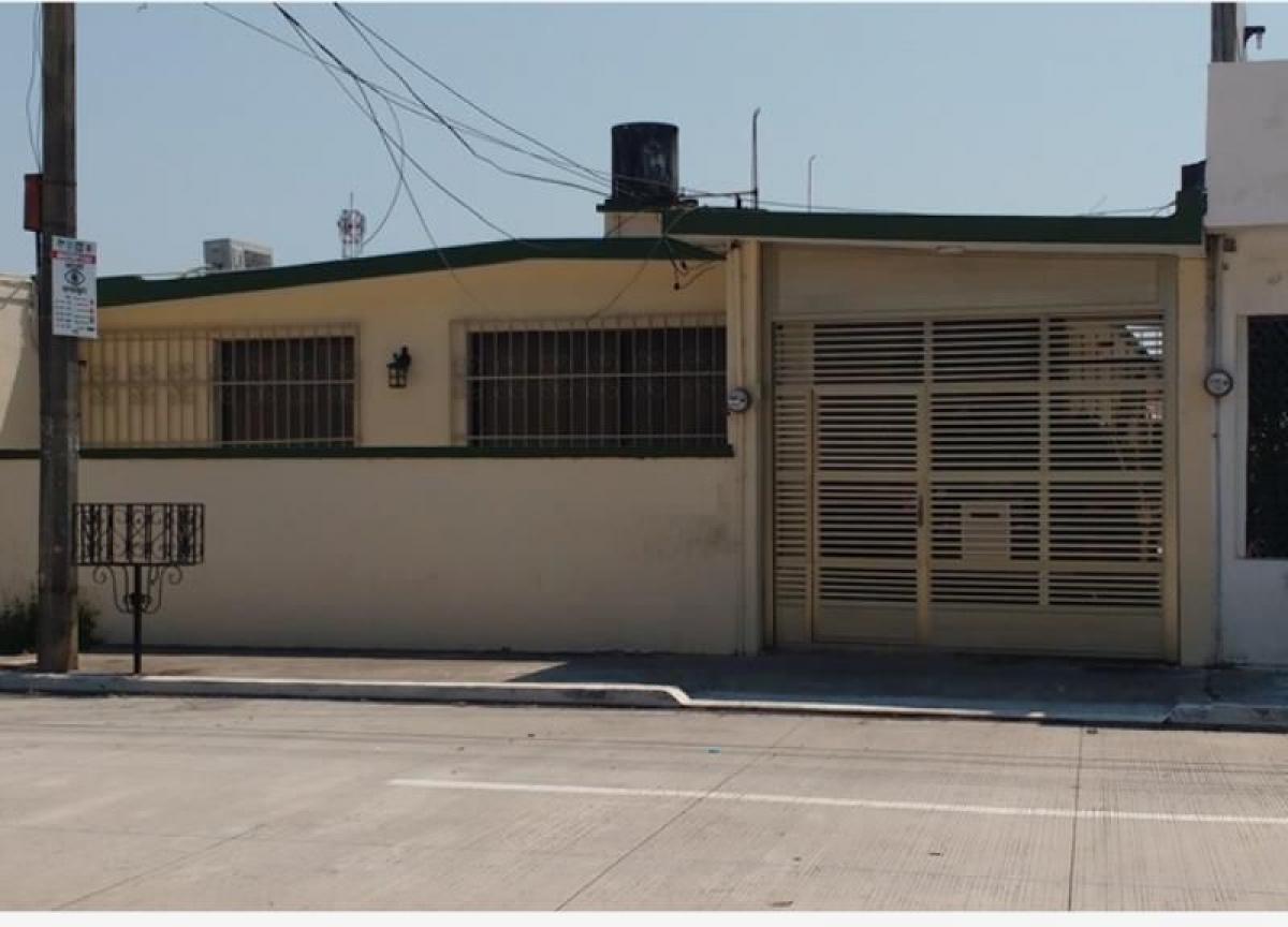 3 bedrooms House in Veracruz, Mexico No. 219353