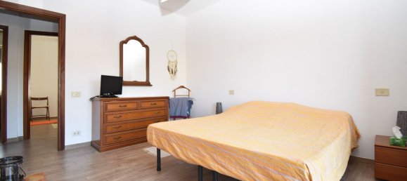 3 Schlafzimmer Penthouse in Seravezza, Italy, Nr. 345381 12