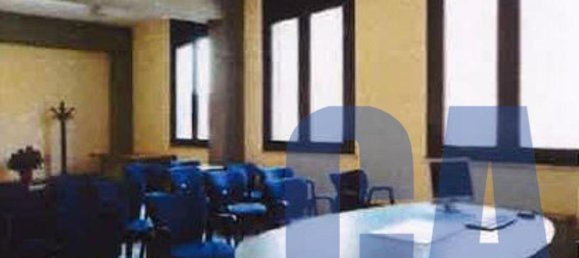 Edificio de 1 habitación en Codogno, Italy No. 233230 2