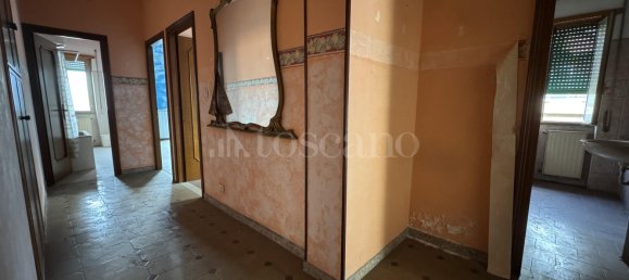 Квартира с 6 комнатами в Рим, Италия № 82496 6