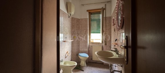 Квартира с 6 комнатами в Рим, Италия № 82496 11