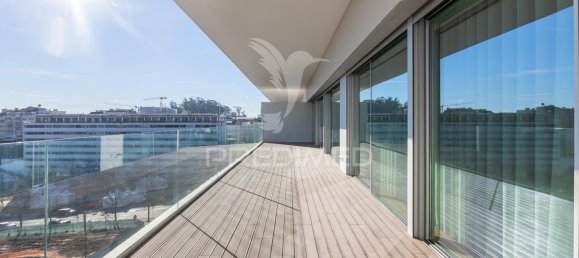 4 Schlafzimmer Penthouse in Porto, Portugal, Nr. 51632 12