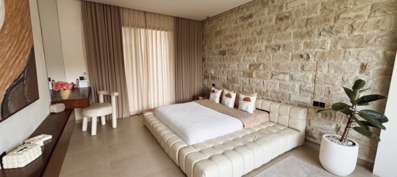 3 bedrooms Villa in Denpasar, Indonesia No. 2578 10