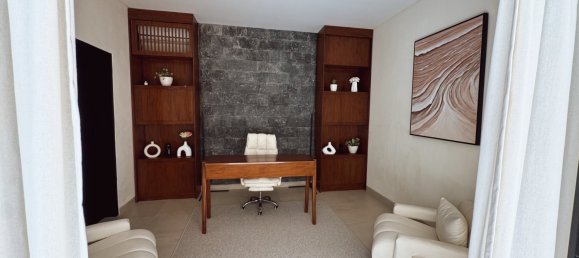 3 bedrooms Villa in Denpasar, Indonesia No. 2578 2