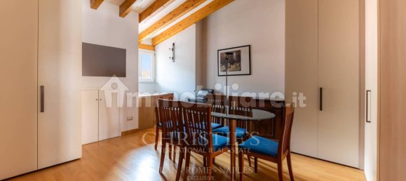 Вилла с 5 спальнями в Милан, Италия № 296815 18