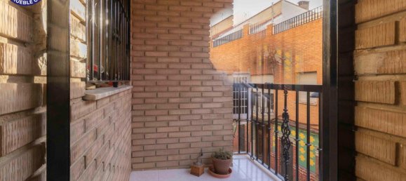 3 bedrooms Apartment in Torrent, Spain No. 140929 24