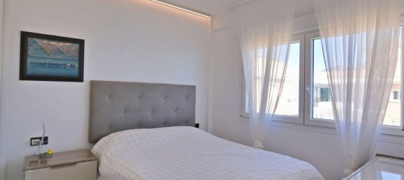 Пентхаус с 3 спальнями в Фуэнхирола, Испания № 179942 20