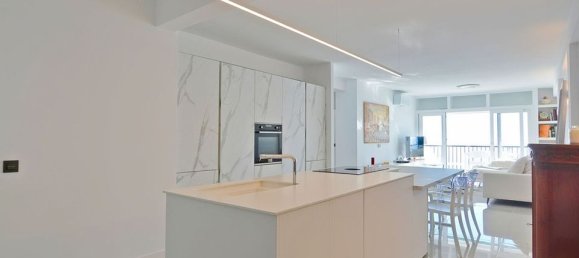 Пентхаус с 3 спальнями в Фуэнхирола, Испания № 179942 10