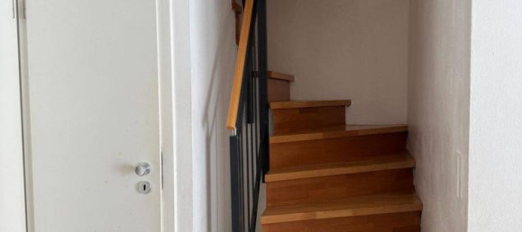 5-salle Maison de ville à Furth, Germany No. 303754 2