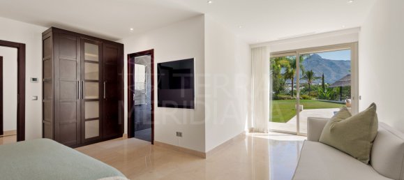 7 Schlafzimmer Villa in Marbella, Spain, Nr. 120392 35