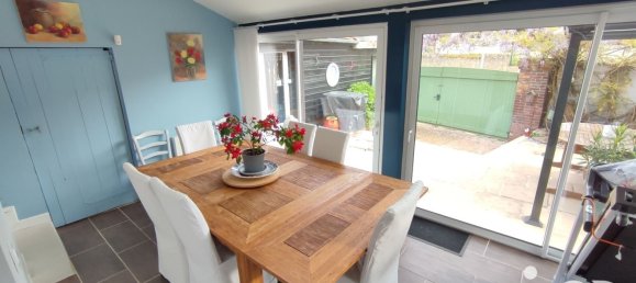 4 bedrooms House in Saint-Aubin-des-Bois, France No. 62432 7