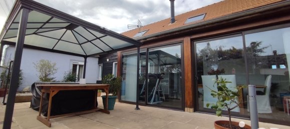 4 bedrooms House in Saint-Aubin-des-Bois, France No. 62432 8