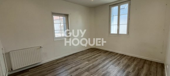 Casa de 5 dormitorios en Orleans, France No. 82870 9