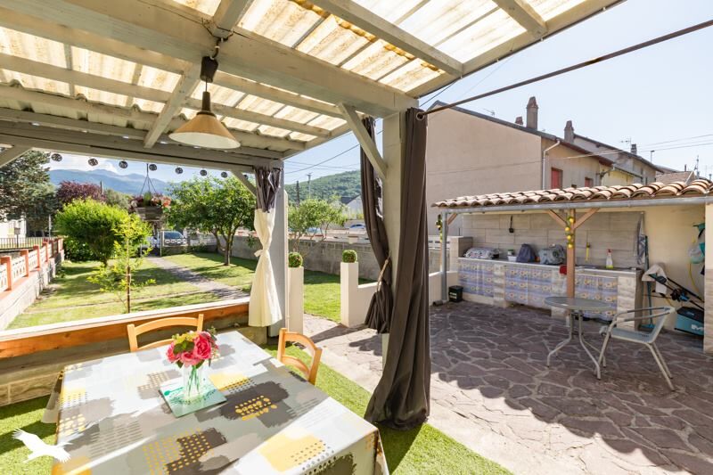 Casa de 5 dormitorios en Lavelanet, France No. 337543