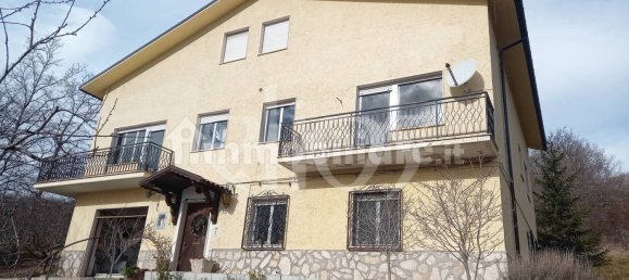 Villa de 4 dormitorios en Ateleta, Italy No. 108172 3