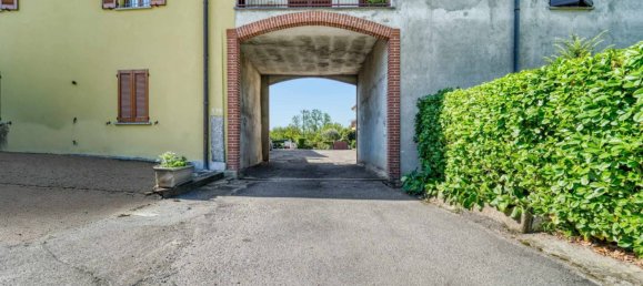 2 Schlafzimmer Wohnung in Figino Serenza, Italy, Nr. 343442 13