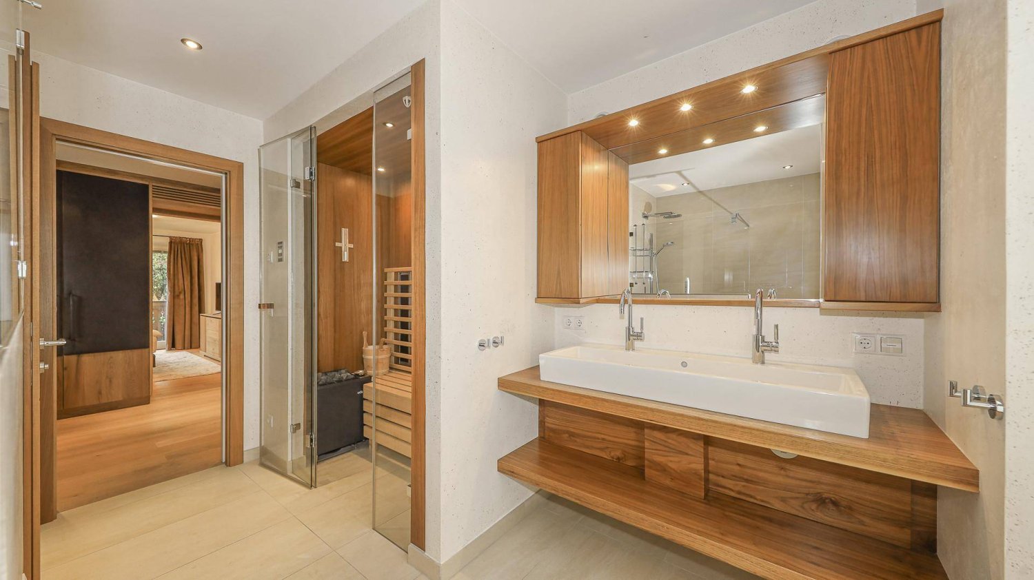 Квартира с 3 спальнями в Кицбюель, Австрия № 103407