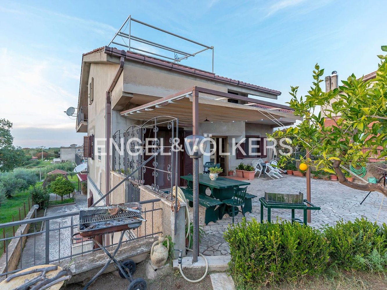 Villa de 5 habitaciónes en Ariccia, Italy No. 64727