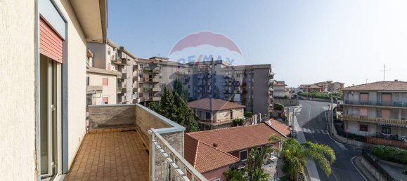 3 bedrooms Apartment in Catania, Italy No. 132664 32