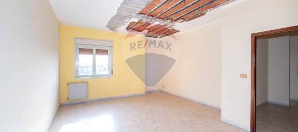 3 bedrooms Apartment in Catania, Italy No. 132664 10