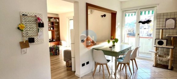 3-salle Appartement à Villa Lagarina, Italy No. 49594 6