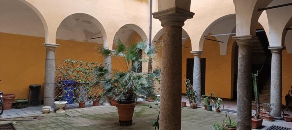 Apartamento de 3 dormitorios en Piacenza, Italy No. 363732 3
